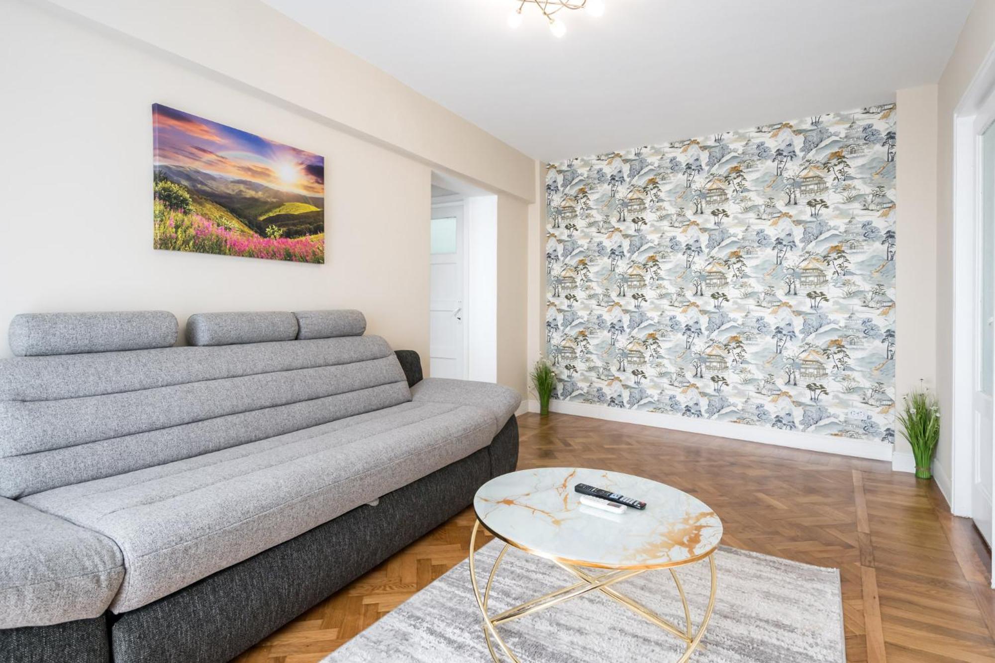 City View Apartment With Private Balcony Bukarest Exterior foto
