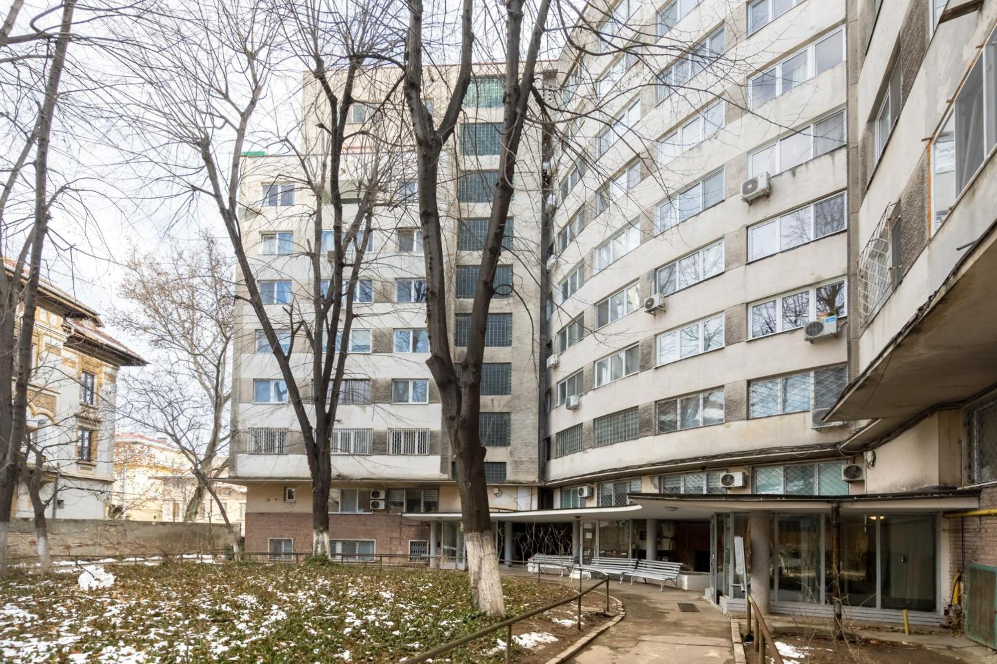 City View Apartment With Private Balcony Bukarest Exterior foto